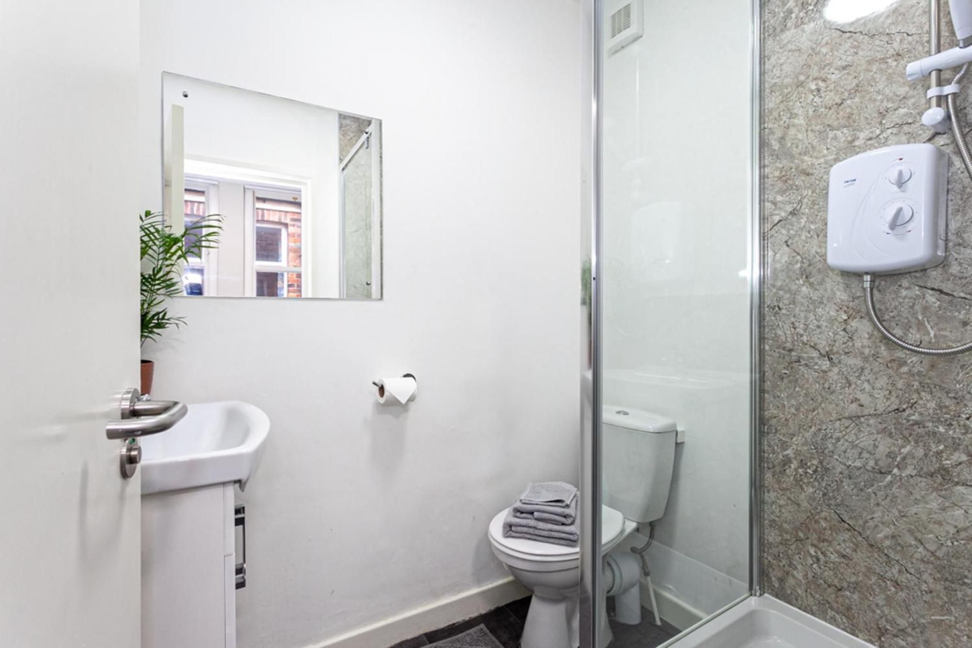 Studio Stay City Haven Preston Preston  Ngoại thất bức ảnh
